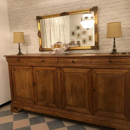 Villa Con Piscina 8 Posti 4 *