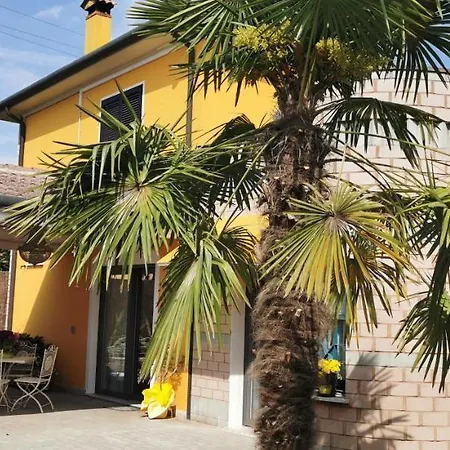 Con Piscina 8 Posti 4 Vila *
